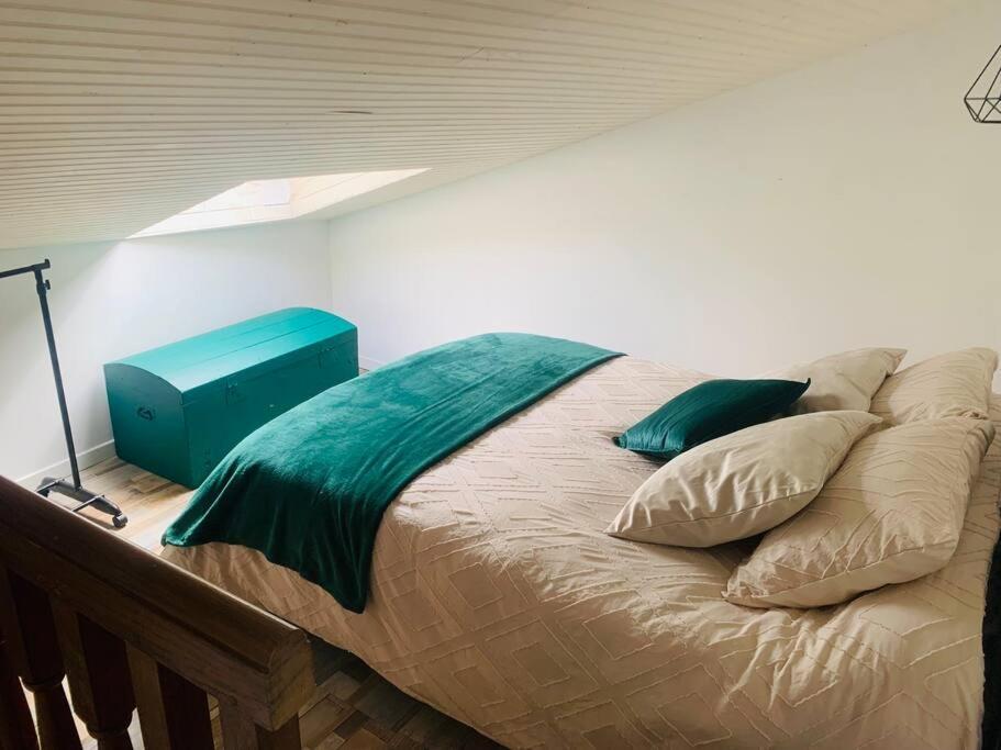 Appartement L'Ecolier Futuroscope 4 Personnes à Beaumont  Extérieur photo